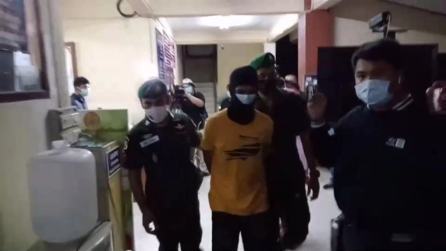 รองผบ.ตร.บินด่วนนำตัว "บังฟิต" ส่งสภ.เหนือคลอง