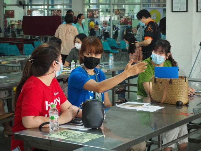 ฉีดวัคซีนโควิด19 ให้ครู 4,000 คน รับเปิดเทอม