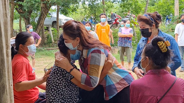 พ่อเฒ่าดับในอ้อมอกภรรยา-คาดร้อนจัดความดันกำเริบ