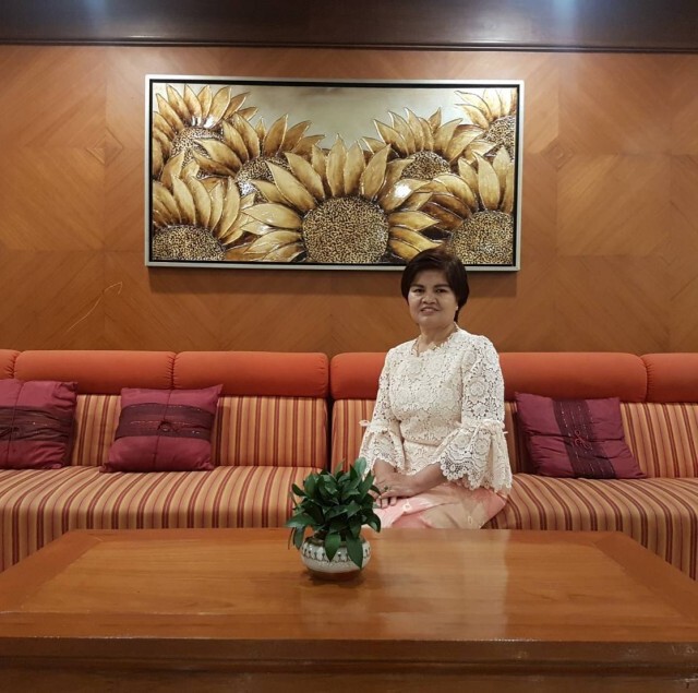 "ป้าศรีนวล" ถอดป้ายรณรงค์ฉีดวัคซีนแล้ว