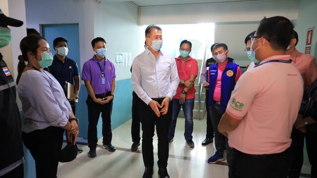 ผู้ว่าโคราช นำทีมปูพรมตรวจแคมป์แรงงานต่างด้าว