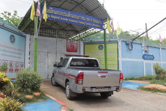 เด็กศูนย์ฝึกอบรมยกพวกตะลุมบอนเจ็บ 9 ราย
