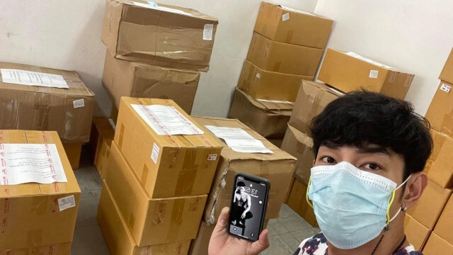 เกรียนคีย์บอร์ดเข่าอ่อนถูกหมายเรียกโพสต์ด่า "อาร์ต" ไม่มีเงินจ่าย