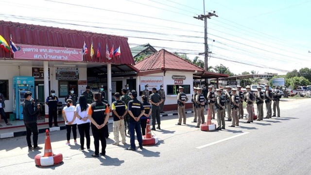 ตรวจจุดสกัดแรงงานต่างด้าวหลบหนีเข้าเมือง