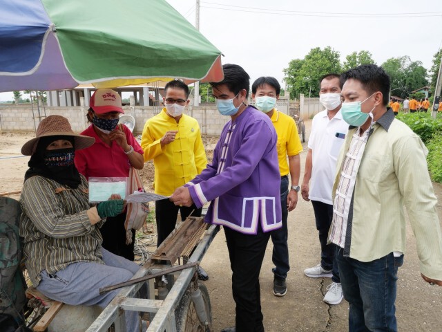 "พะเยา"เคาะประตูชวนฉีดวัคซีน