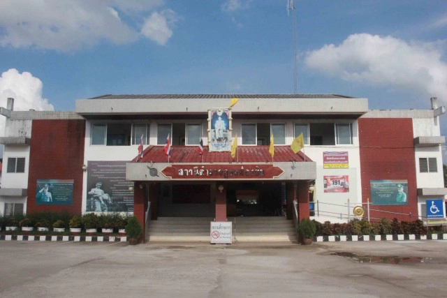 เจ้าของร้านคาราโอเกะยันไม่ได้ทำร้ายร่างกายลูกค้า