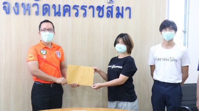เยาวชนโคราชขอคืนทางเท้าผลกระทบจากโครงการสายไฟลงดิน