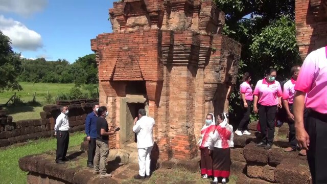 เตรียมหารือกรมศิลป์ขอทับหลังของจริงกลับคืนปราสาทหนองหงส์