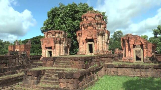 เตรียมหารือกรมศิลป์ขอทับหลังของจริงกลับคืนปราสาทหนองหงส์
