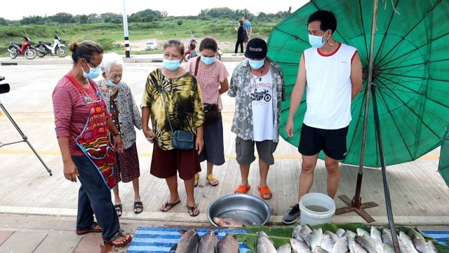 Unseen ตลาดปลาแม่น้ำโขง ริมถนนสวรรค์ชายโขง