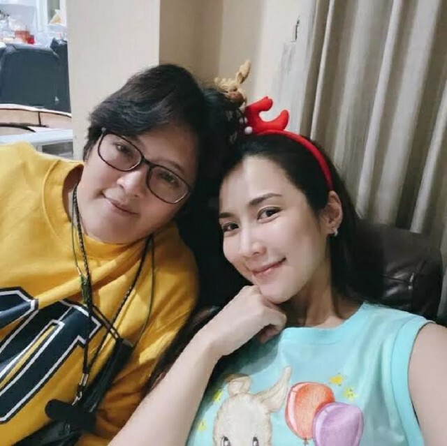 กองปราบฯ รวบแล้ว!! อาบี อดีตผู้จัดการ "จั๊กจั่น อคัมย์สิริ"