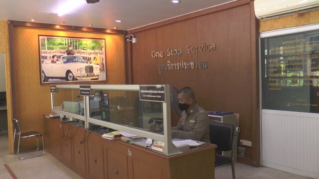 ผู้ต้องหาสะเดาะกุญแจชกหน้าตำรวจเย็บ 3 เข็ม