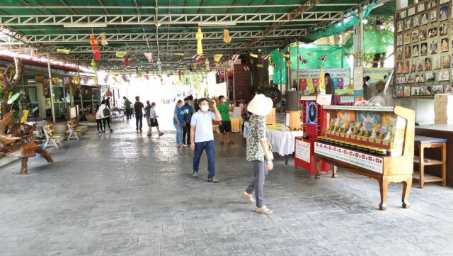 วิหารเทพวิทยาคม วัดบ้านไร่ ปิดงดเข้าชม