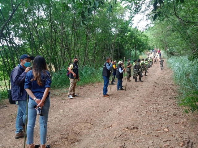 เก็บกู้กับดักสัตว์ป่าในพื้นที่รอยต่อผืนป่ามรดกโลกแห่งที่ 5