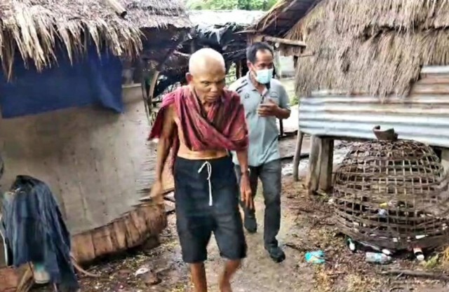 สุดสงสาร! ตายวัย80อยู่คนเดียวในบ้านเก่าผุพัง