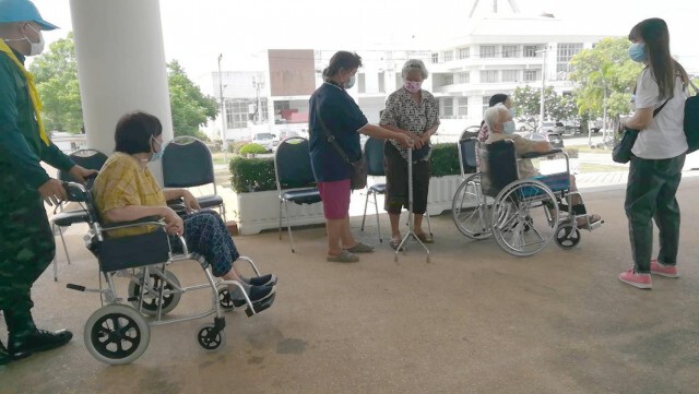 "พิษณุโลก"ฉีดวัคซีนวันที่สองราบรื่น