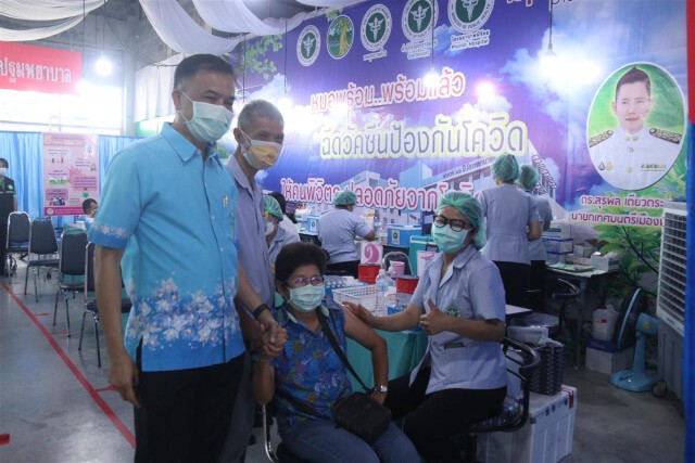 สสจ.พิจิตรสั่งตรวจสอบ-รายชื่อปลอมรับวัคซีน