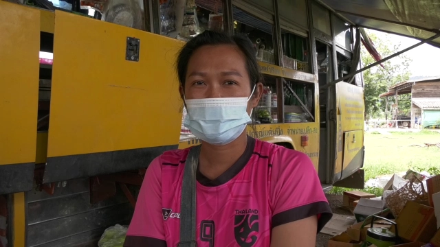 ไอเดียสุดเจ๋ง! เปลี่ยนรถบัสเก่าเป็น"ซูเปอร์มาร์เก็ต ดิลิเวอรี่"