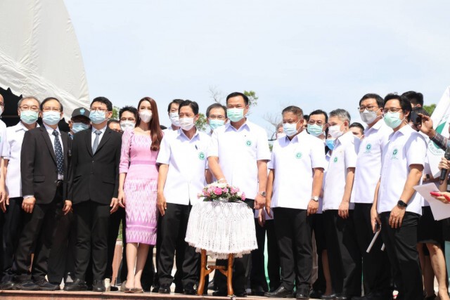 "ดร.ม่านฟ้า"ร่วมกลุ่ม"อนุทิน"เดินหน้าฉีดวัคซีนผู้สูงอายุทั่วกรุงเทพฯ