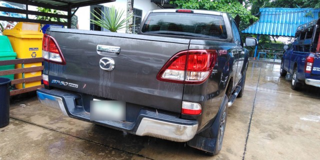 รวบนายหน้าชาวไทยขน 9 ชาวลาวลอบเข้าเมืองผิดกม.