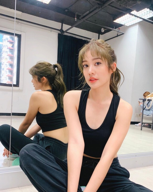 "มะปราง อลิสา" ตอบชัด!! ปมดราม่าจ้างบินไปฉีดวัคซีนไฟเซอร์