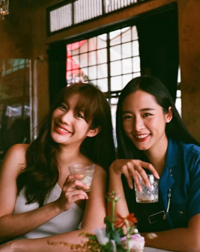 "มะปราง อลิสา" ตอบชัด!! ปมดราม่าจ้างบินไปฉีดวัคซีนไฟเซอร์