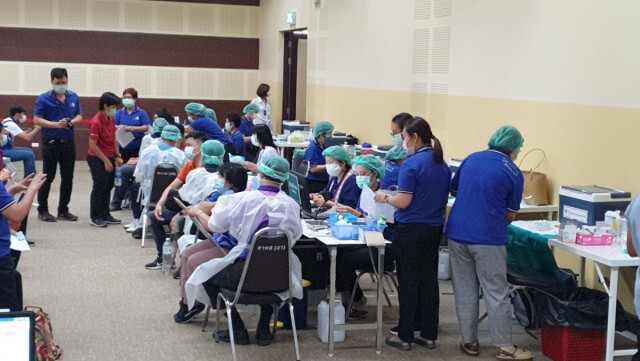 ครูเชียงใหม่4,000คนฉีดวัคซีนเข็ม2รับเปิดเทอม