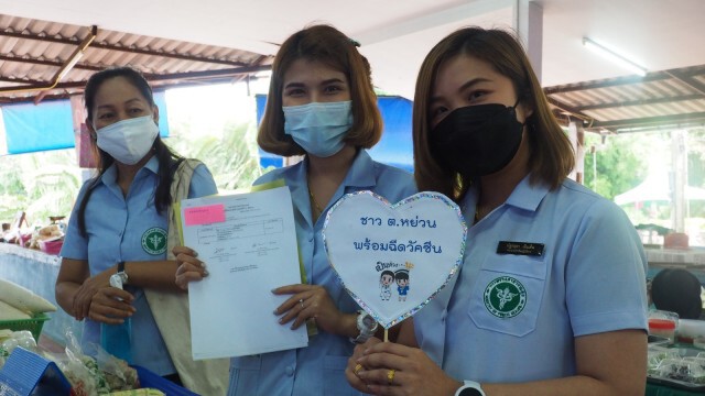 ตลาดบ้านธาตุ"-ฉีดวัคซีนครบ100%
