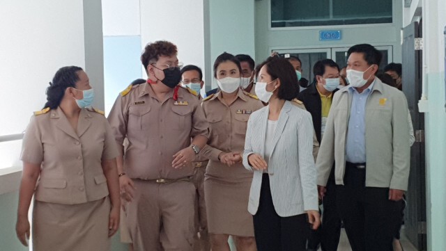 รมว.ศึกษาฯย้ำทุกโรงเรียนการ์ดอย่าตก