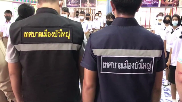 นายกฯเล็กเมืองบัวใหญ่ลงพื้นที่ดูเปิดเรียนวันแรก