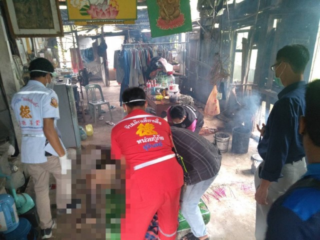 หลานกลับมาบ้าน ผงะ!พบน้าชายนอนตายขึ้นอืดกลางบ้าน