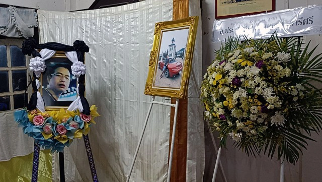 ศพ"ตุ้ม BMW Z4" อดีตแกนนำกลุ่มเสรีปัญญาชนกลับถึงบ้านเกิดแล้ว