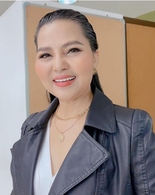 "สุนารี ราชสีมา" ขอบคุณทุกกำลังใจ หลังหายจากโควิด ขอกักตัวต่อ 14 วัน