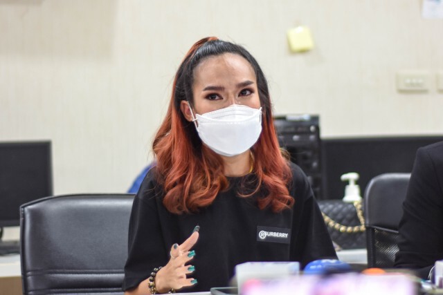 "แม่น้ำหนึ่ง" ร่ำไห้ขอความเป็นธรรม แจ้งความเอาผิดเพจนำรูปแปะลิงก์เว็บพนัน
