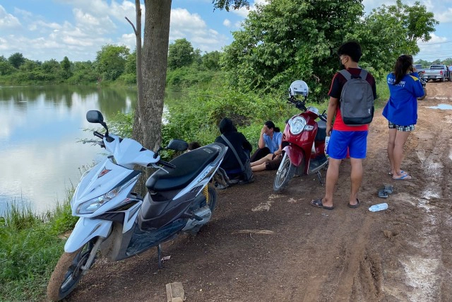 นักศึกษาสาว ปี 2 ม.ดังร้อยเอ็ด กระโดดน้ำฆ่าตัวตาย