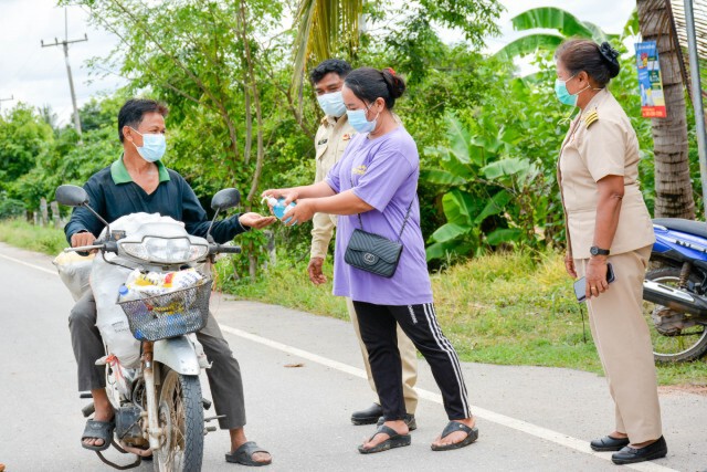 2ตำบลตั้งด่านตรวจเข้ม-พบติดโควิด46ราย