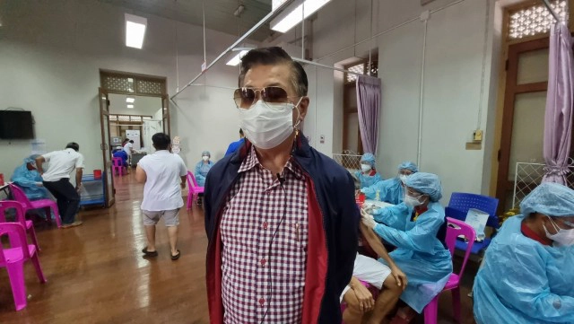 นายกเล็กนครนนท์ ไม่รอวัคซีนรัฐบาล สั่งซื้อชิโนฟาร์มโดยตรงแล้ว 1 แสนโดส