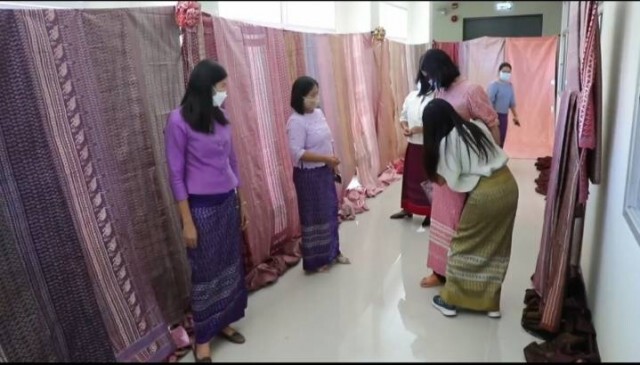 เตรียมส่งผ้าไหม"ลายขอเจ้าฟ้าสิริวัณณวรีฯ"ประกวด