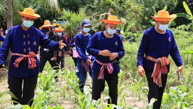 คิกออฟเอามื้อสามัคคีโคกหนองนาพัฒนาชุมชน