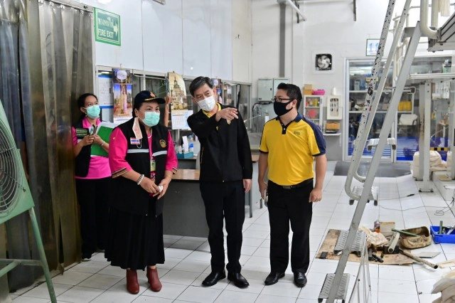 นครปฐม ปล่อยแถวติดตามมาตรการ Thai stop covid plus ป้องกันโควิด-19 ในโรงงานอุตสาหกรรม