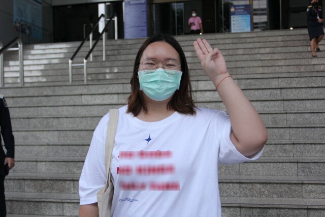 ศาลเลื่อนนัดพร้อมคดีปักหมุดราษฎรเป็น 23 ก.ค.