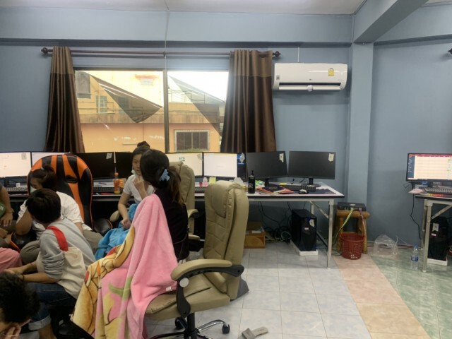 บุกจับเว็บพนันออนไลน์บนดอยแม่สลอง