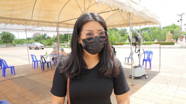 ตรวจswabหาเชื้อโควิดพ่อค้าแม่ค้าก่อนเปิดถนนคนเดินวันแรก