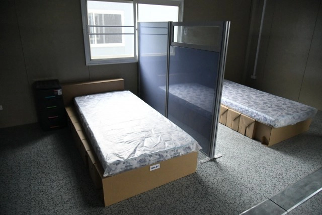 กทม. เร่งขยายเตียง ICU มทบ. 11 รองรับผู้ป่วยโควิด-19 สีแดง-เหลือง