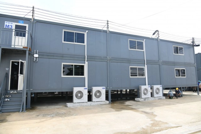 กทม. เร่งขยายเตียง ICU มทบ. 11 รองรับผู้ป่วยโควิด-19 สีแดง-เหลือง