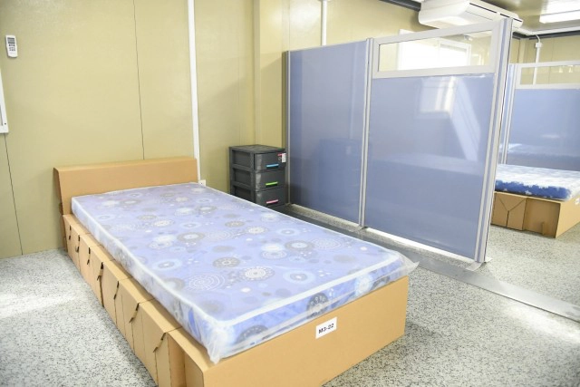 กทม. เร่งขยายเตียง ICU มทบ. 11 รองรับผู้ป่วยโควิด-19 สีแดง-เหลือง