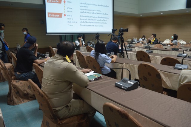 สั่งทุกอำเภอตั้งจุดตรวจผู้มาจากแคมป์คนงานและปิดตลาดลอตเตอรี่