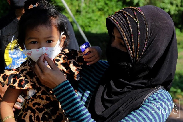 ตรึงกำลังเข้มรอยต่อ "สะบ้าย้อย-กาบัง" ห้ามย้ายแรงงาน