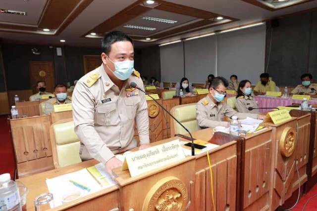 ทม.แพร่ผ่านงบซื้อวัคซีนโควิด