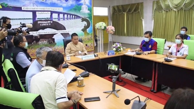คนงานก่อสร้างติดโควิดรอ รพ.ไม่ไหว ตัดสินใจกลับบ้านเกิด